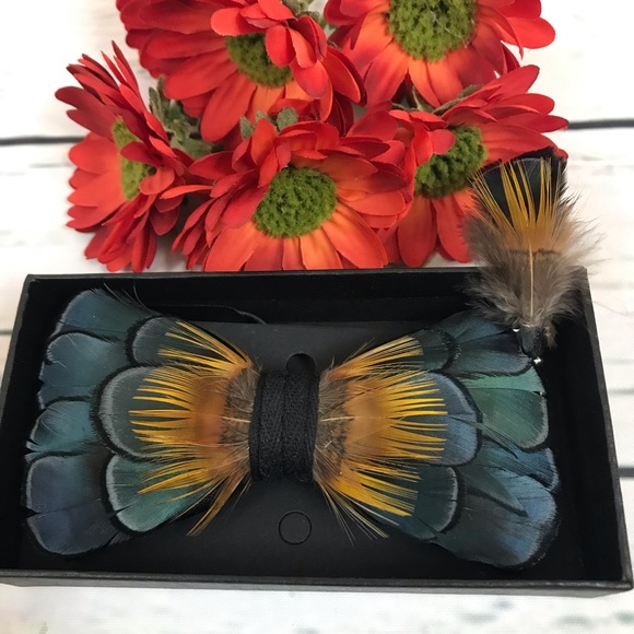 Handmade Blue and Golden Feather Bow Tie Boutonnière Lapel Pin Set - Picture 3 of 11